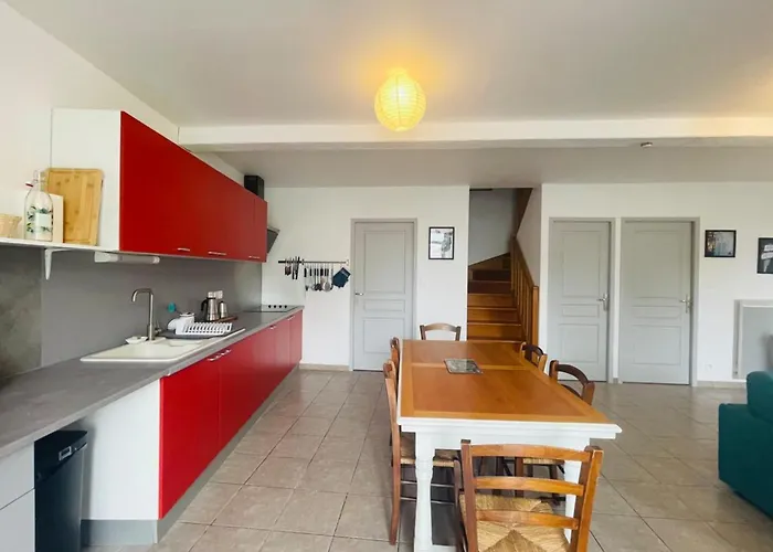 Le Faubourg * Saint-Jean-dʼAngély